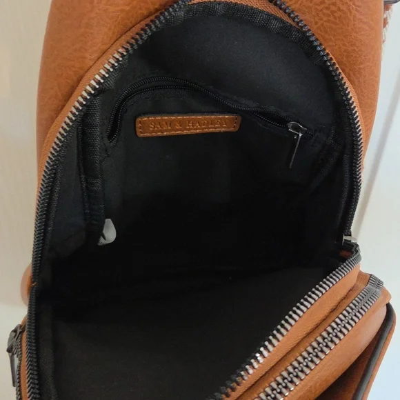 Sam and Hadley Crossbody Sling Bag with Patterned Strap - Picture 4 of 10